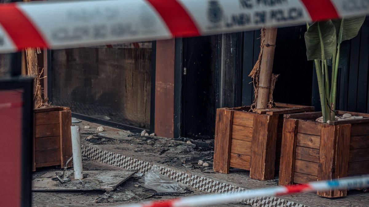 Dos muertos en el incendio de un restaurante en Madrid VÍDEO