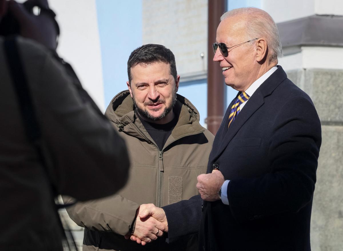 Joe Biden Visita A Zelenski En Kiev