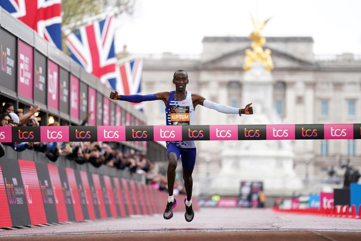 Kiptum Gana El Marat N De Londres Con La Segunda Mejor Marca De La Historia