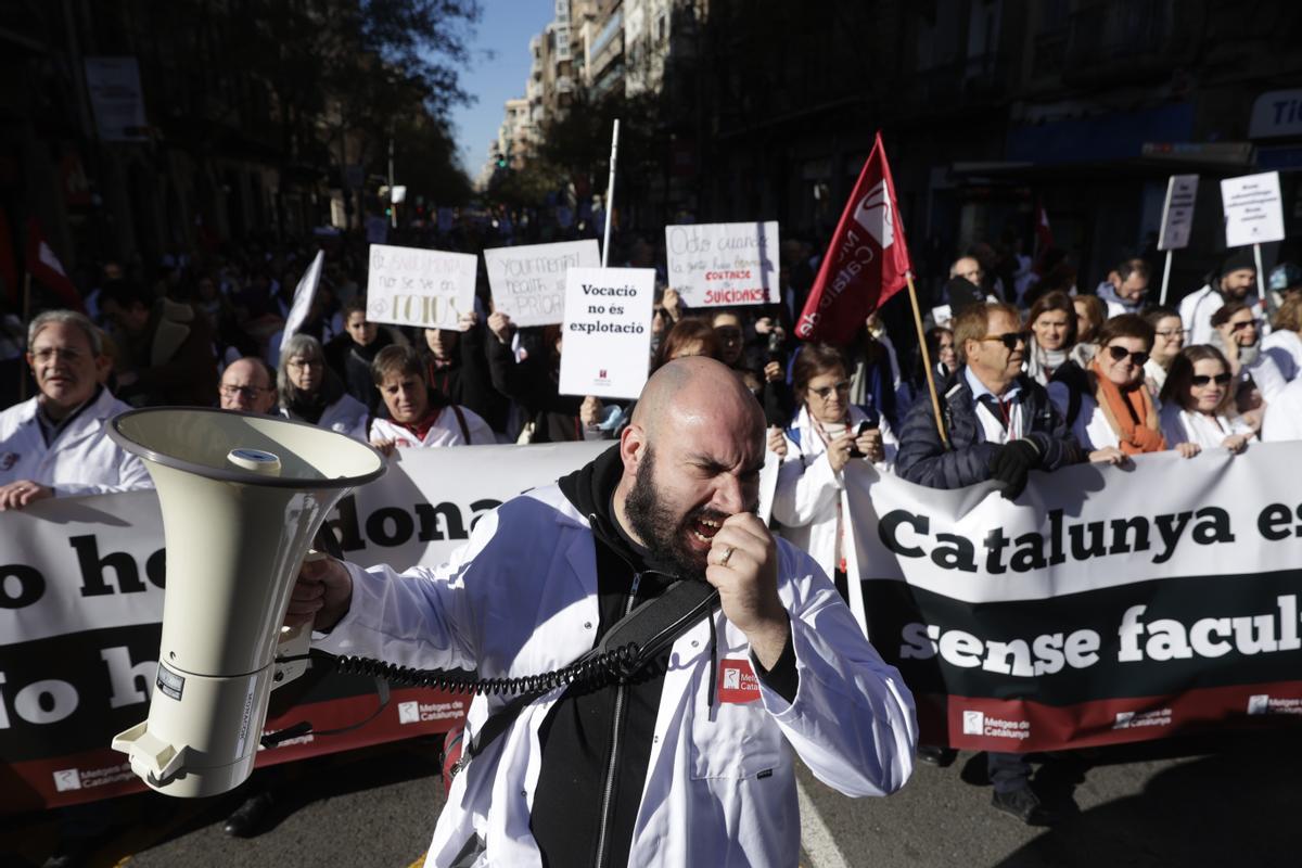 Profesionales De La Sanidad P Blica Se Manifiestan Por Las Calles De