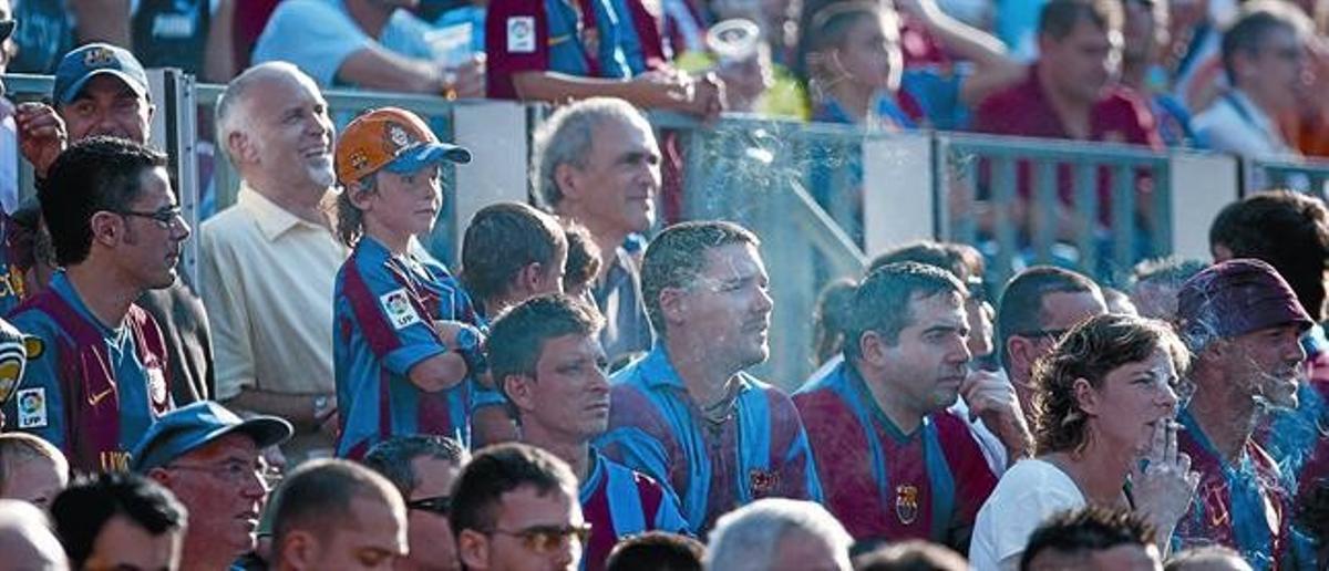 El Bar A Recomendar Al P Blico Que No Fume En El Camp Nou