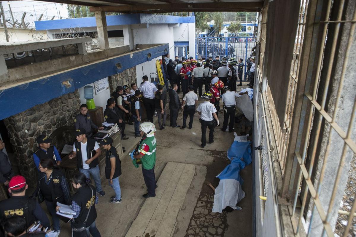 Enfrentamiento en una prisión de Guatemala deja siete muertos