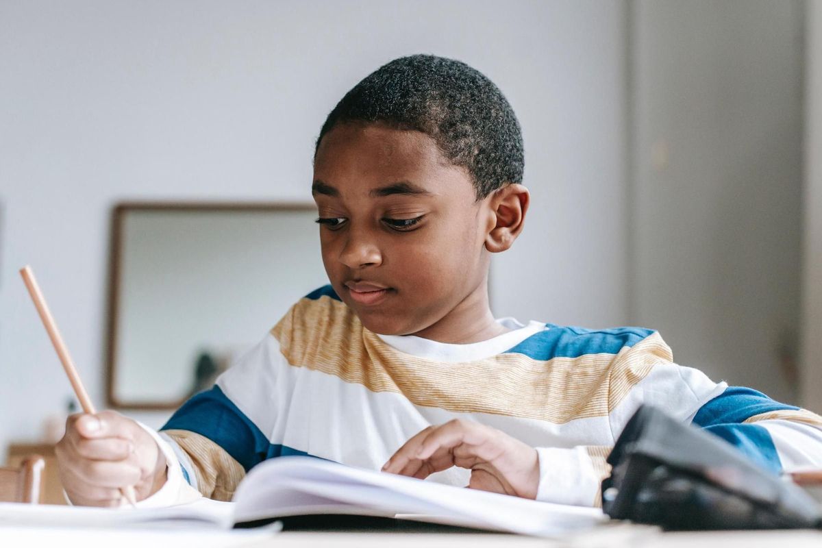 Mi hijo no quiere esforzarse ni hacer los deberes, ¿qué hago? Mi hijo no quiere esforzarse ni hacer los deberes, ¿qué hago?