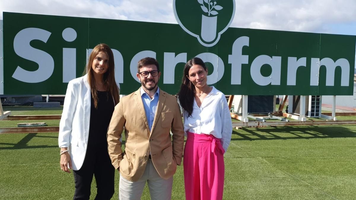 De izquierda a derecha, Maria Bonilla, directora comercial de Sincrofarm; Albert Galimany, CEO; y Diana Gasset, directora técnica. De izquierda a derecha, Maria Bonilla, directora comercial de Sincrofarm; Albert Galimany, CEO; y Diana Gasset, directora técnica.