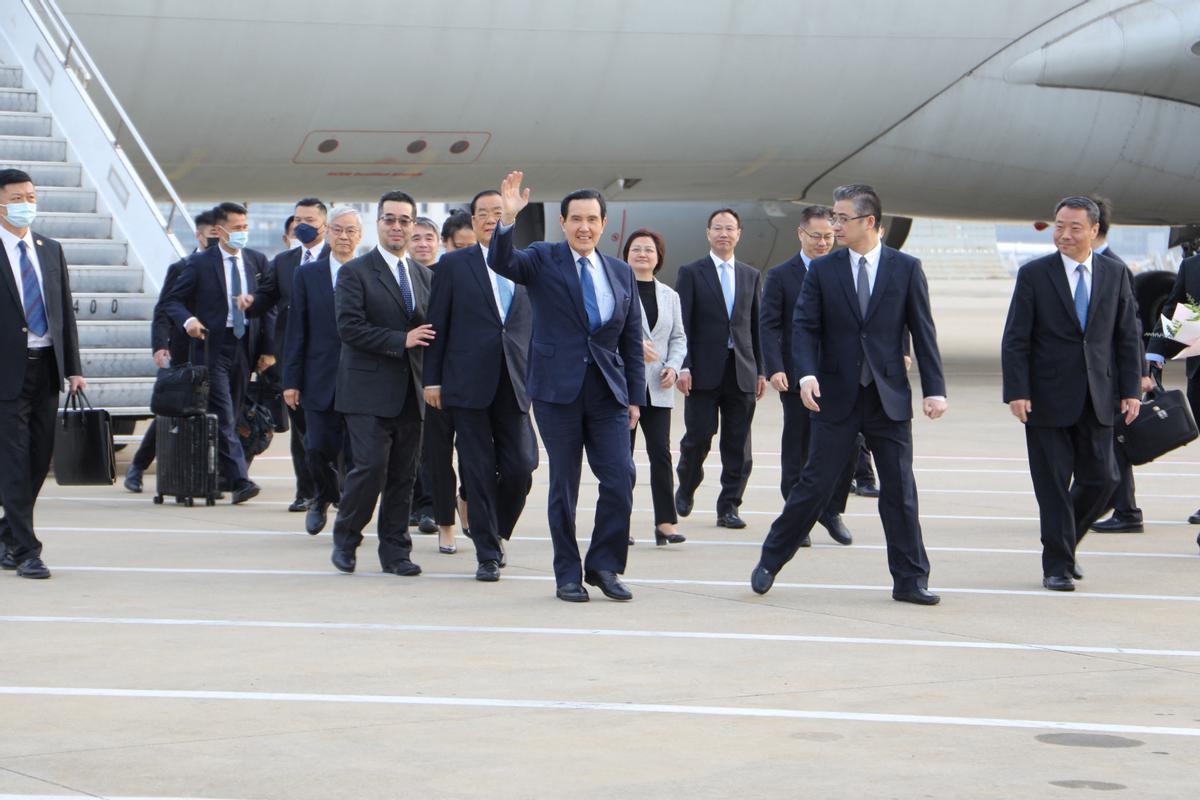 Ma Ying-jeou a su llegada a Shanghai.