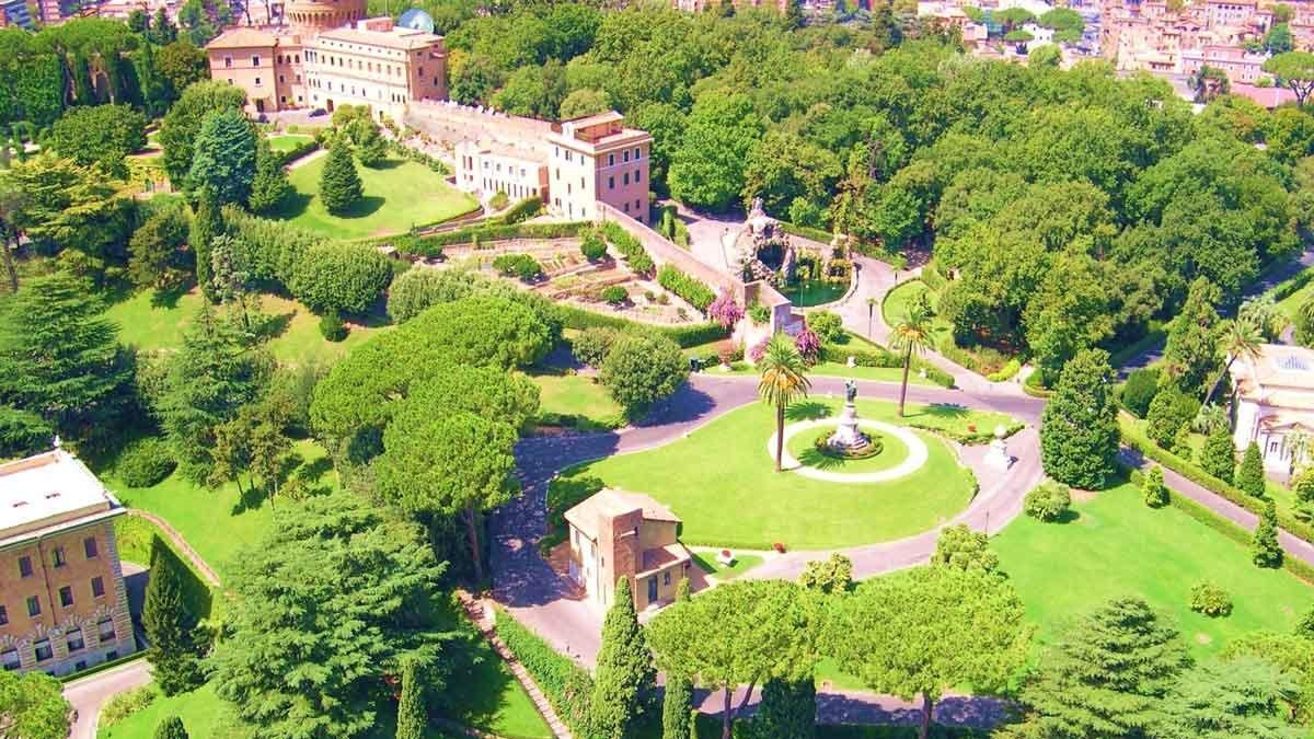 Vista aérea de los Jardines Vaticano.