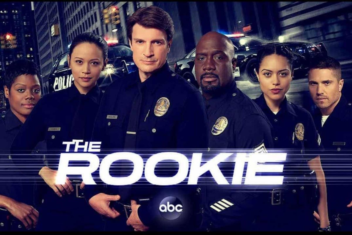 'The Rookie' deja de grabarse con armas reales para evitar accidentes como el de Alec Baldwin 'The Rookie' deja de grabarse con armas reales para evitar accidentes como el de Alec Baldwin