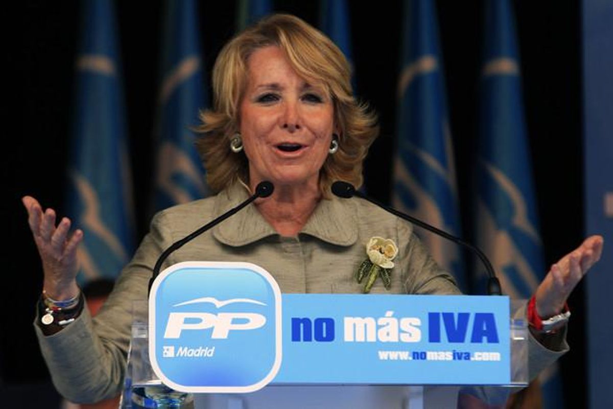 Esperanza Aguirre en campaña contra la subida del IVA de 2010 Esperanza Aguirre en campaña contra la subida del IVA de 2010