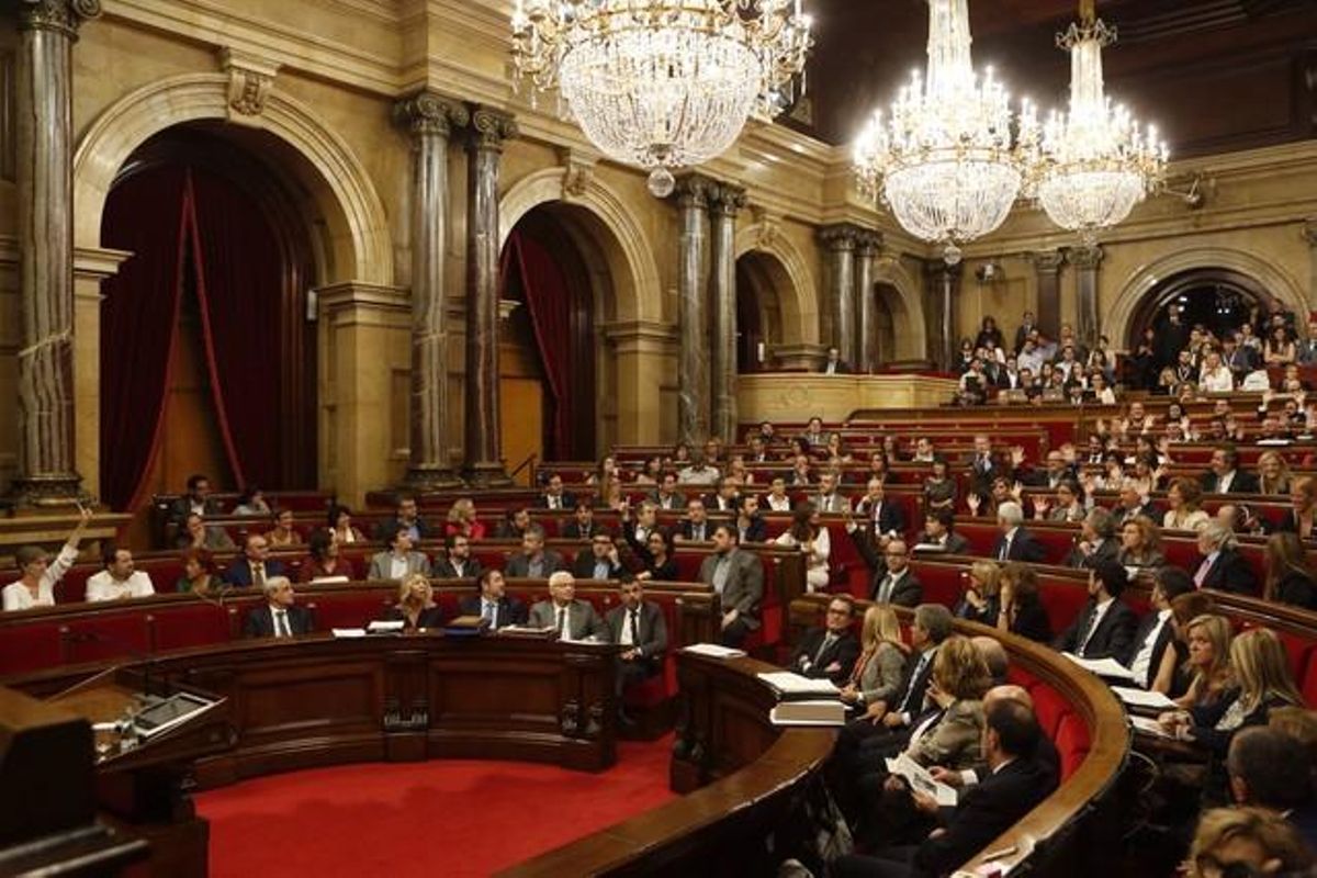 Votación de la comisión de control del 9-N, este miércoles en el Parlament. Votación de la comisión de control del 9-N, este miércoles en el Parlament.