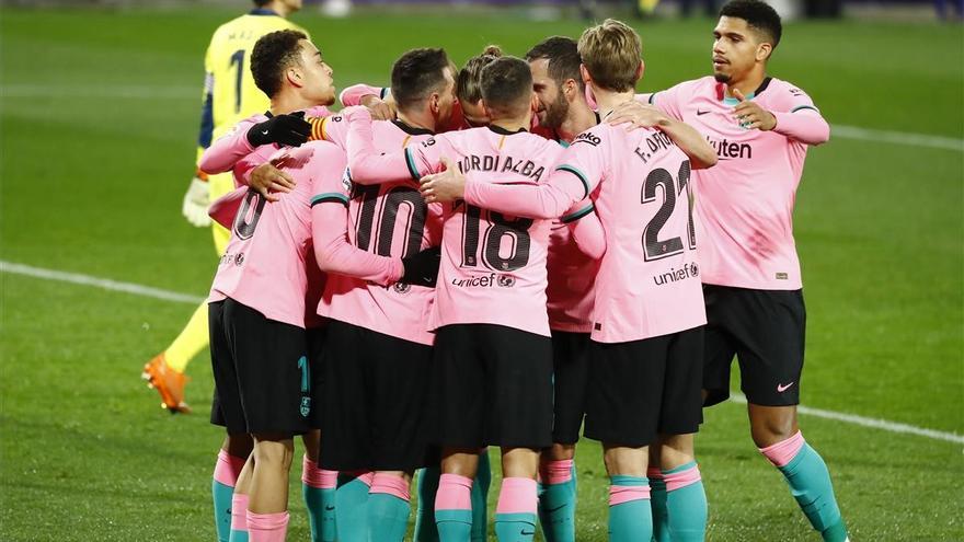 El Barça recupera el color goleando al Valladolid