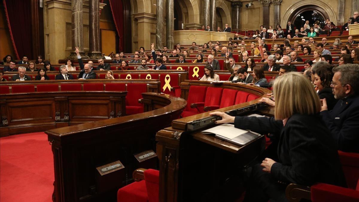 JxCat i ERC reivindiquen Puigdemont però ja busquen un pla d