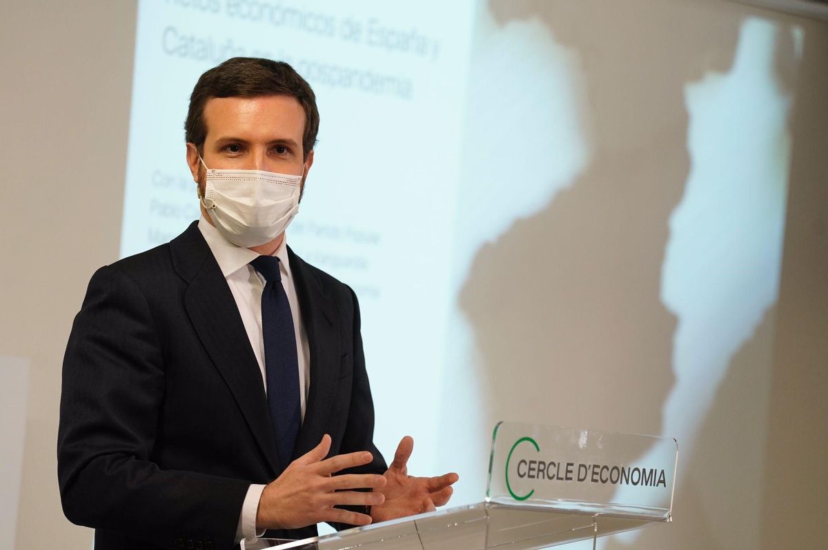 Casado defensa el «punt mitjà» entre Madrid i Castella i Lleó: confinaments domiciliaris per àrees de salut Casado defensa el «punt mitjà» entre Madrid i Castella i Lleó: confinaments domiciliaris per àrees de salut