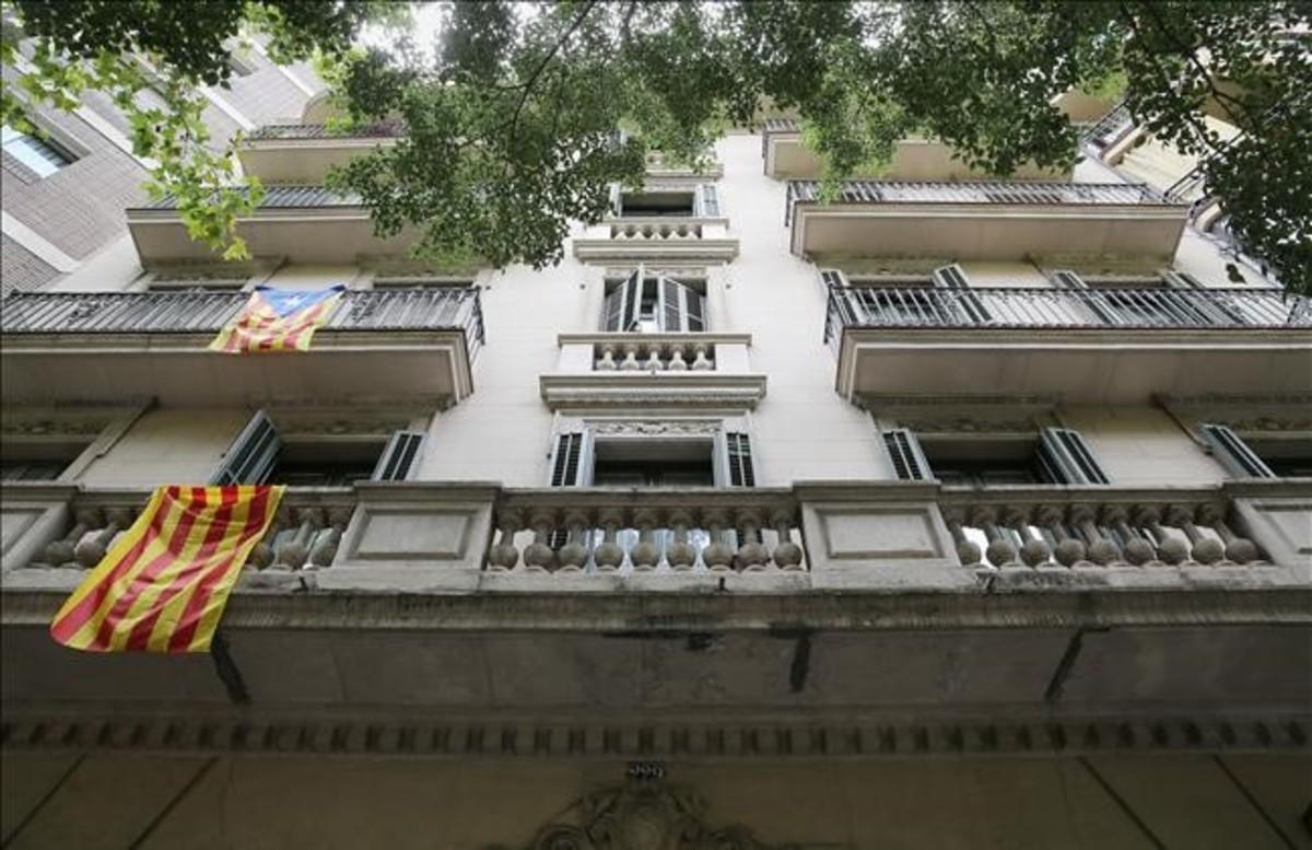 Una fachada de un edificio de Barcelona. 
