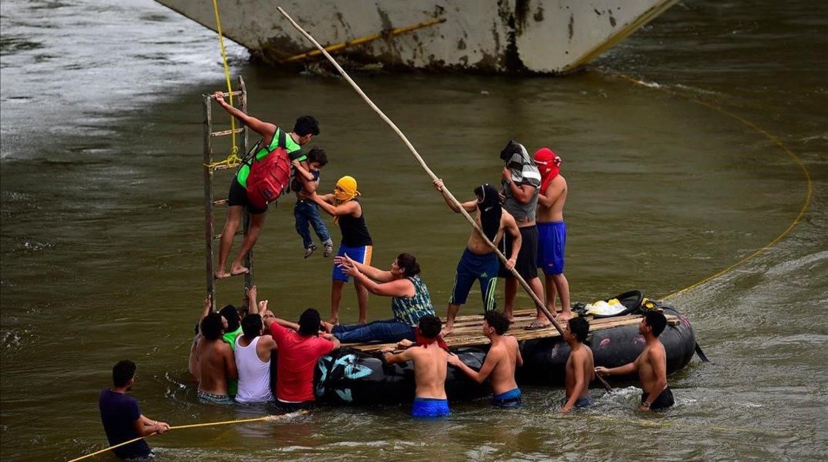 Els EUA van separar milers de nens migrants més dels reconeguts oficialment Els EUA van separar milers de nens migrants més dels reconeguts oficialment