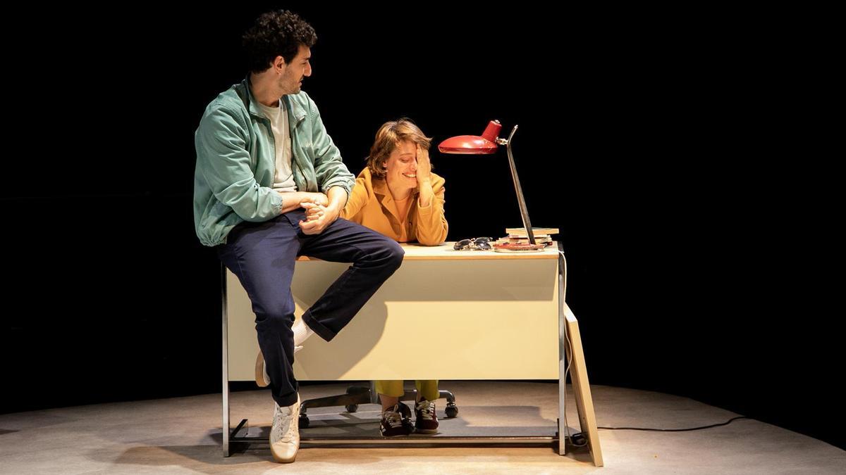 Maria Rodríguez y Miki Esparbé en ’L’illa deserta’. Maria Rodríguez y Miki Esparbé en ’L’illa deserta’.