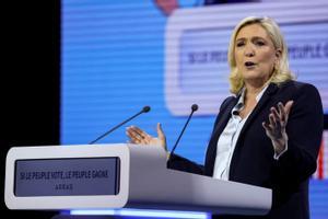 Marine Le Pen, la candidata de extrema derecha, durante su mitin en Arras del 21 de abril.