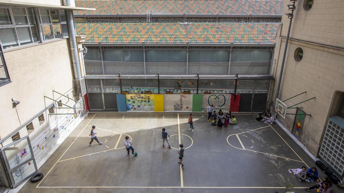 Así serán los nuevos patios de los colegios en Barcelona