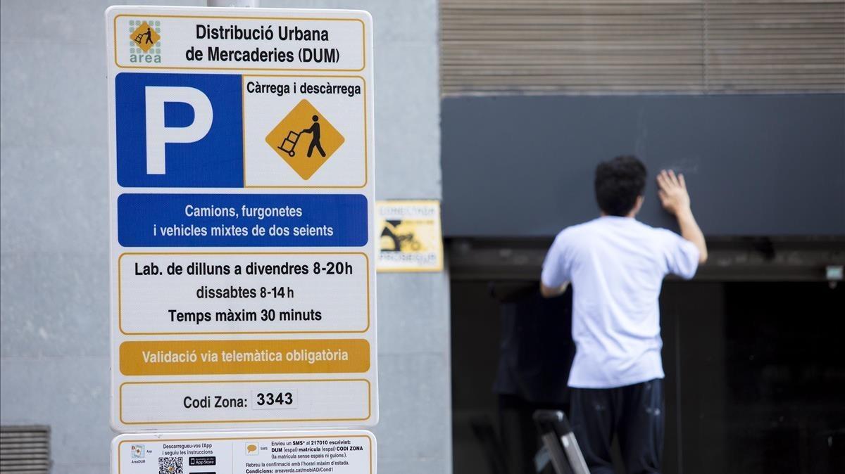 miel Desmantelar mayor Barcelona no se plantea traducir al castellano las señales de tráfico