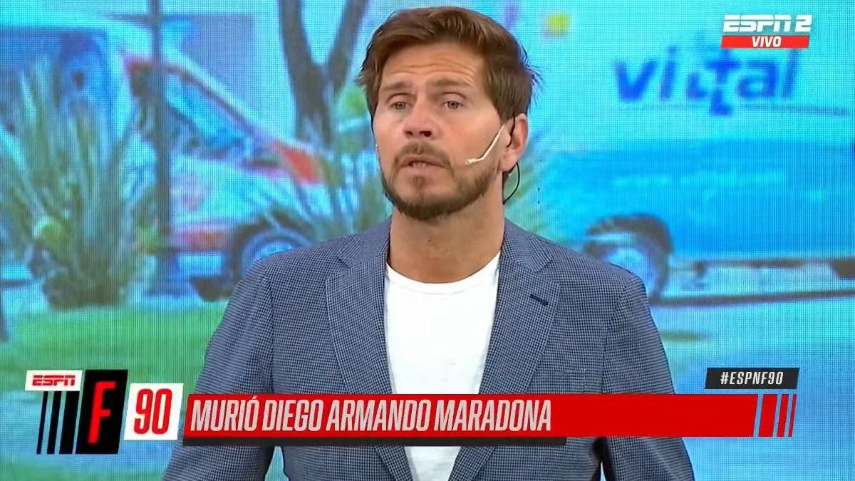Conmoción en la televisión argentina por la muerte de Maradona: "Murió Diego" Conmoción en la televisión argentina por la muerte de Maradona: "Murió Diego"