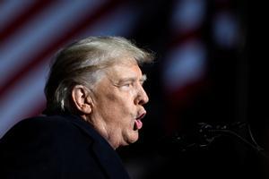 Trump perd pistonada, però segueix viu | L’article d’Albert Sáez