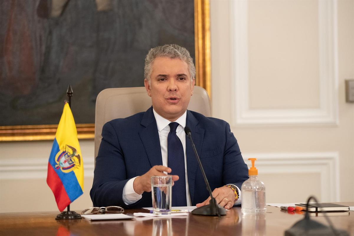 Duque dice no al Senado de abrir relación con Venezuela