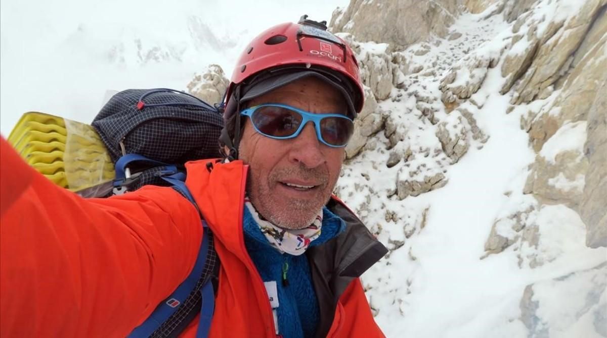 Los alpinistas oyen voces Los alpinistas oyen voces
