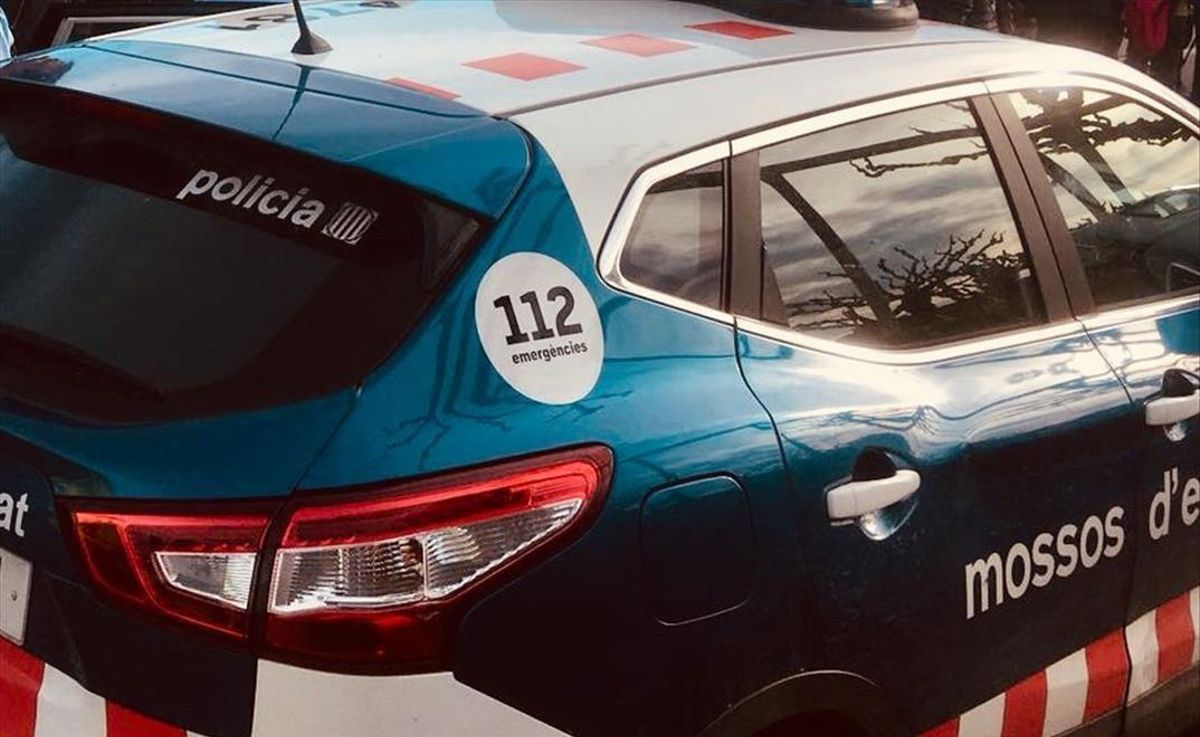 Un coche de los Mossos d’Esquadra. Un coche de los Mossos d’Esquadra.