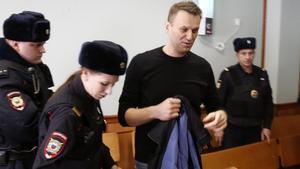 Alexéi Navalni, durante una audiencia en el Tribunal de Moscú, el 30 de marzo del 2017.