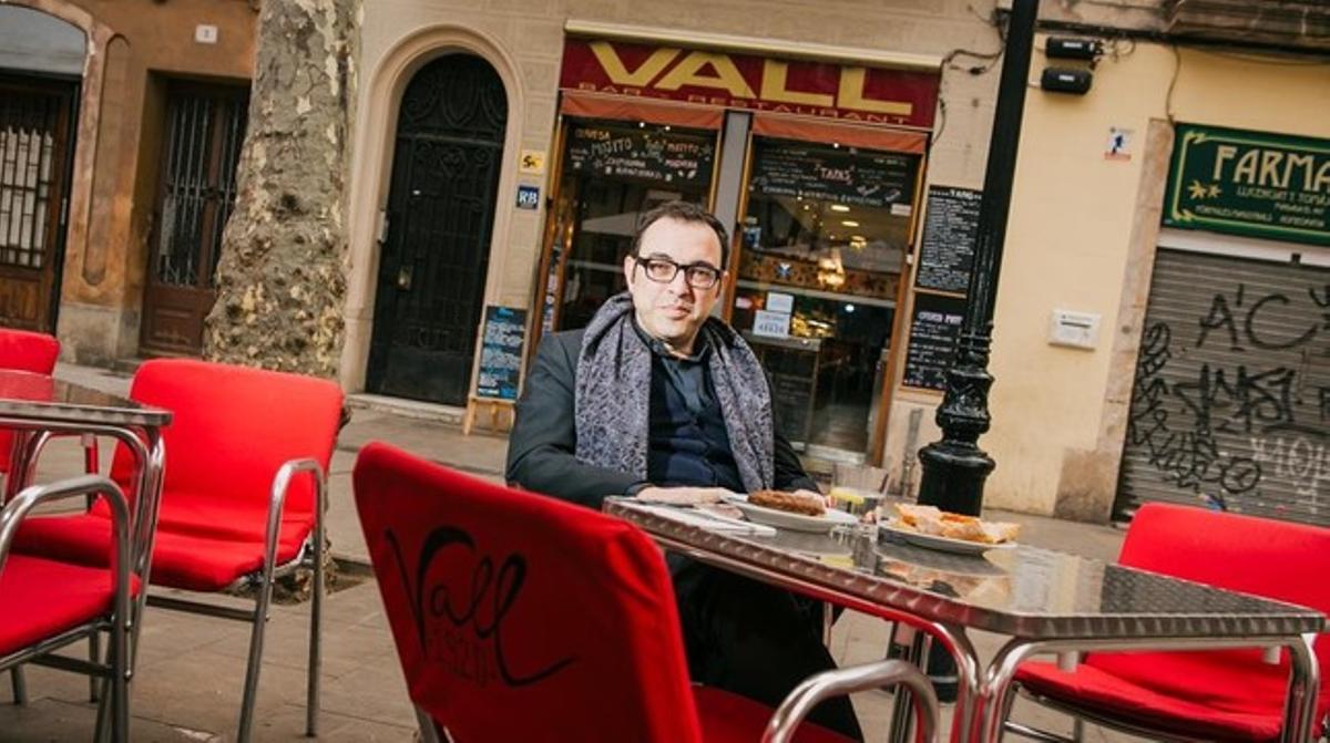 SERGI BELBEL En el Bar Vall (Rovira i Trias, 3)