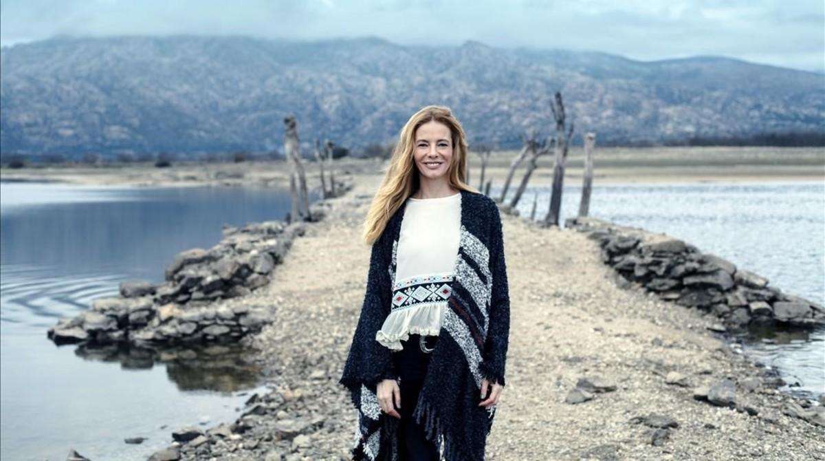 Paula Vázquez, presentadora de ’El puente’, el nuevo ’docu-reality’ del canal de pago #0.