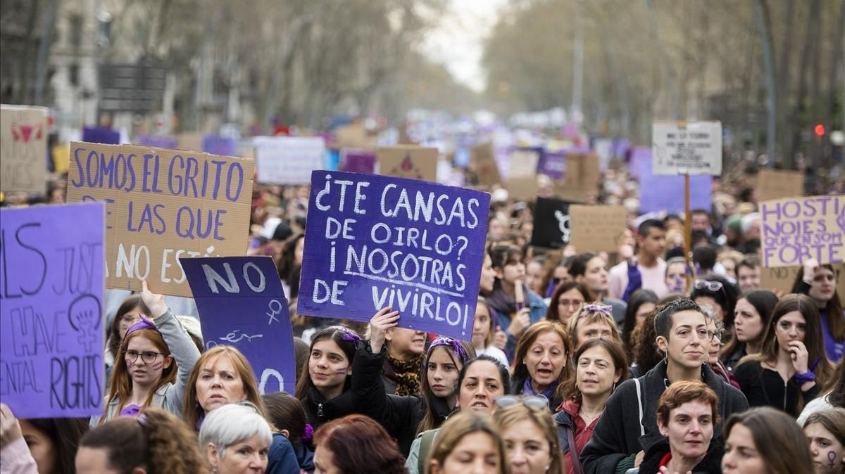 Manifestación feminista en Barcelona, el pasado 8 de marzo. Manifestación feminista en Barcelona, el pasado 8 de marzo.