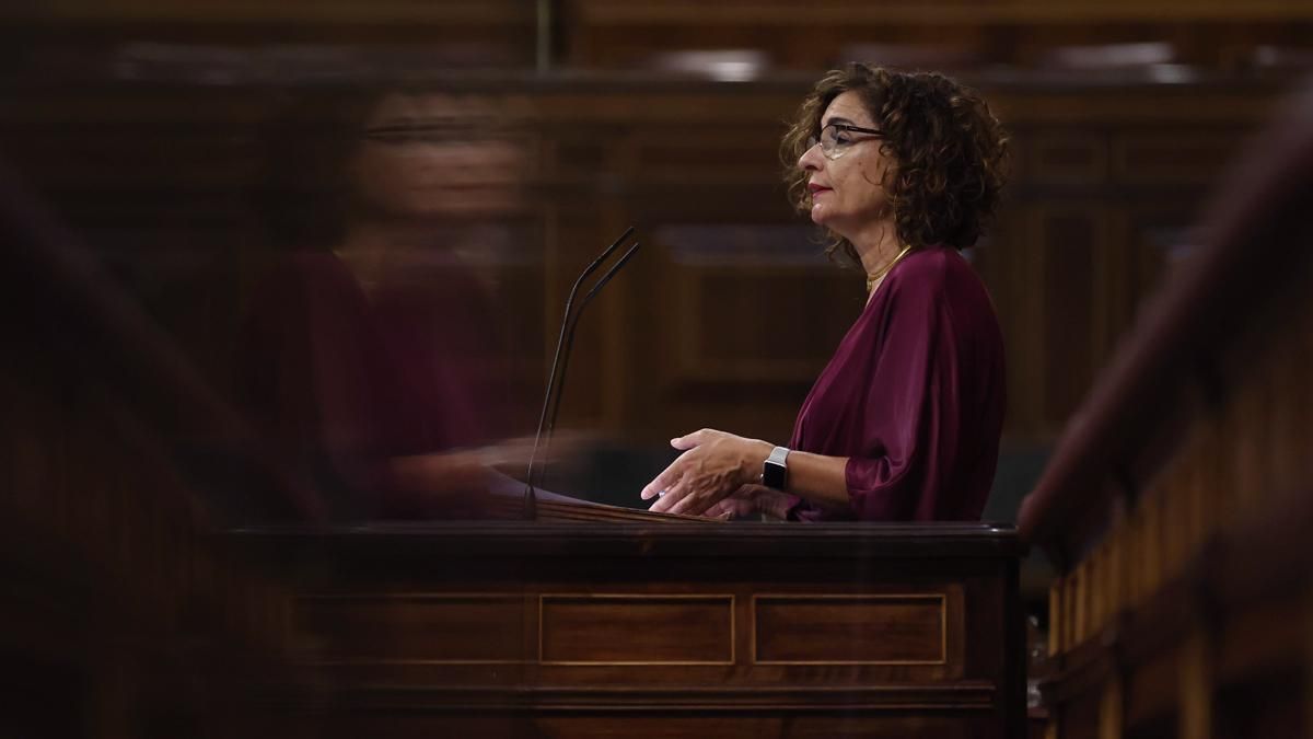 La ministra de Hacienda, María Jesús Montero, en el Congreso de los Diputados, este jueves. La ministra de Hacienda, María Jesús Montero, en el Congreso de los Diputados, este jueves.