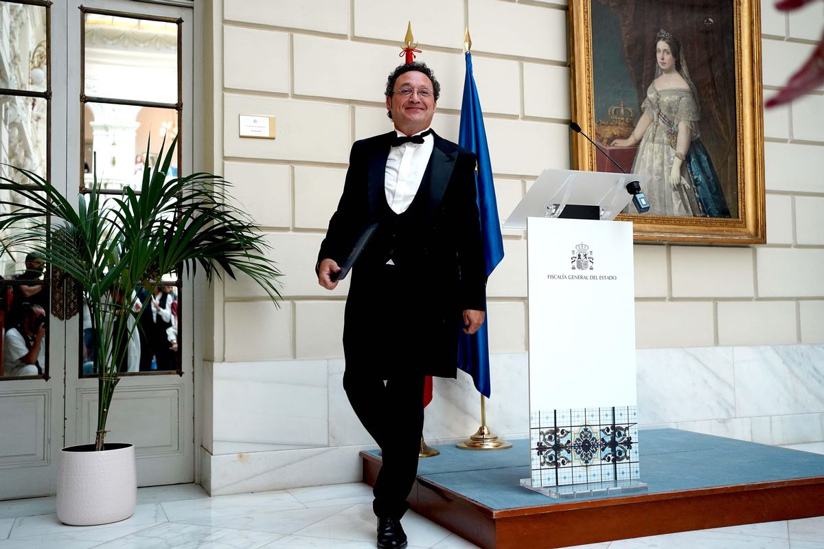 El fiscal general del Estado, Álvaro García Ortiz, durante la toma de posesión de su cargo. El fiscal general del Estado, Álvaro García Ortiz, durante la toma de posesión de su cargo.
