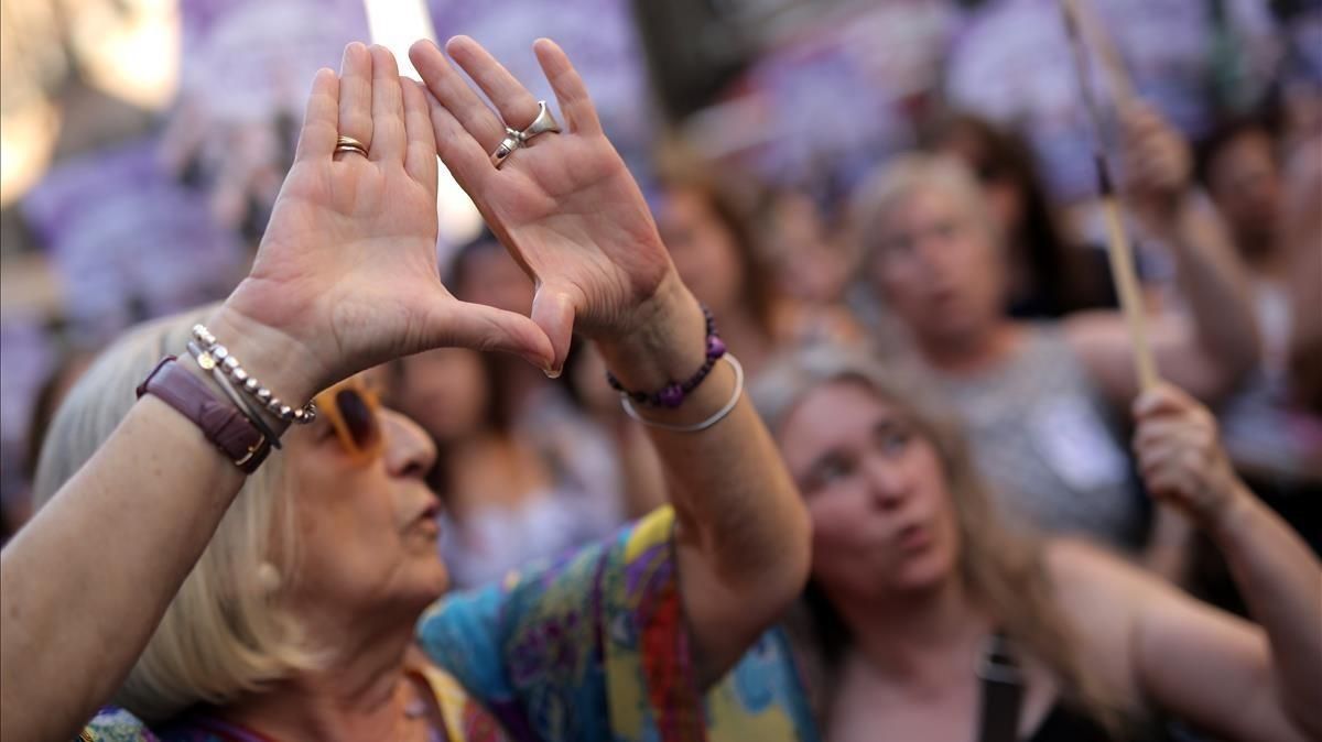 Concentración en el Ministerio de Justicia en contra de salida en libertad de los miembros de La Manada, el pasado 22 de junio. Concentración en el Ministerio de Justicia en contra de salida en libertad de los miembros de La Manada, el pasado 22 de junio.