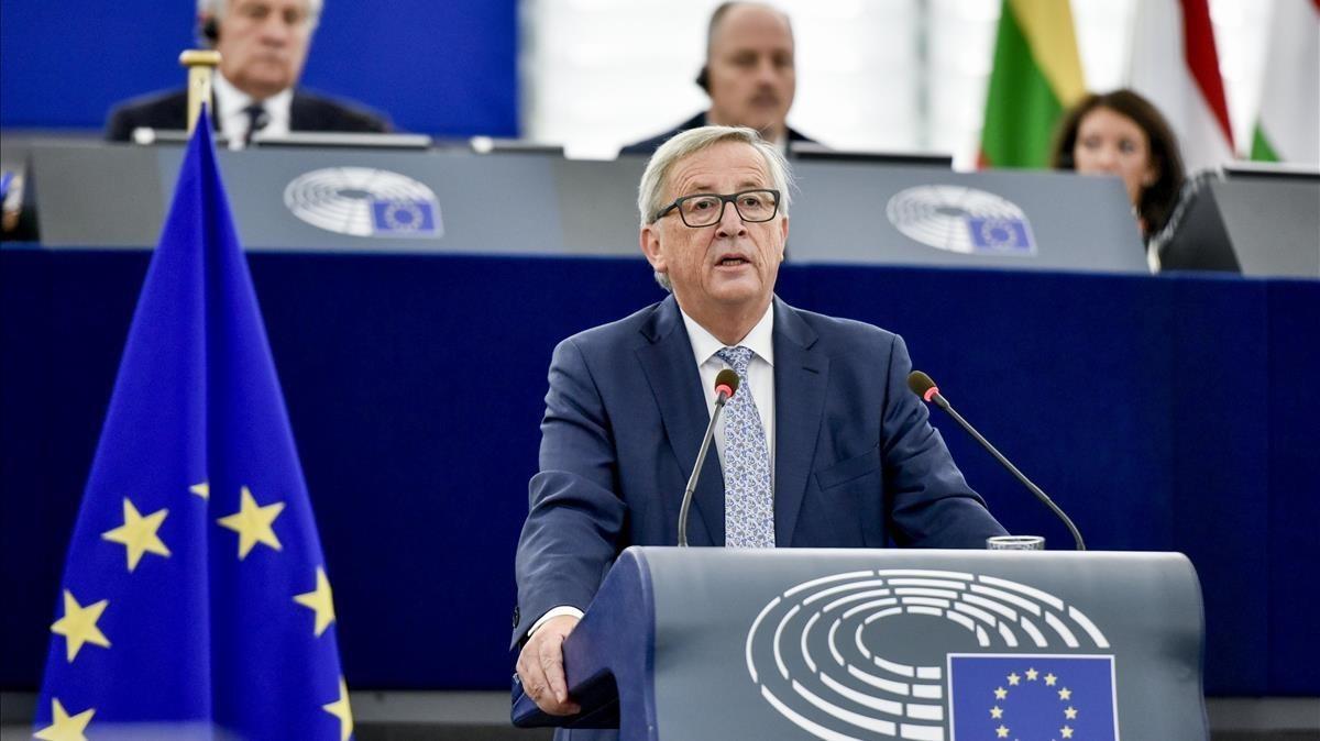 El presidente de la Comision Europea  Jean-Claude Juncker preside el debate del estado de la Union en Eurocamara en Estrasburgo.