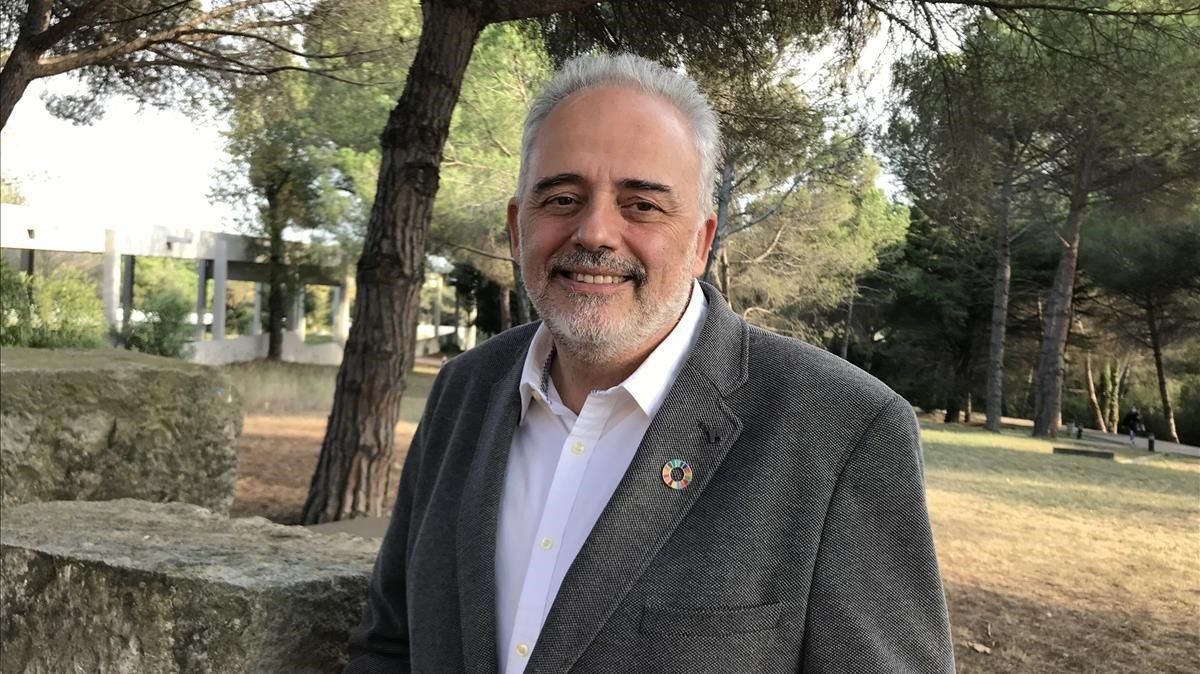 Javier Lafuente, nuevo rector de la Universitat Autònoma de Barcelona (UAB). Javier Lafuente, nuevo rector de la Universitat Autònoma de Barcelona (UAB).
