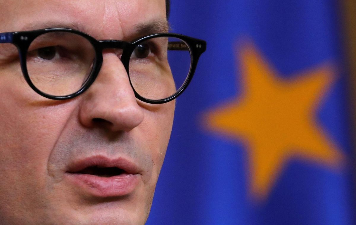 Últim avís de la Comissió a Hongria i Polònia abans de congelar-los els fons europeus Últim avís de la Comissió a Hongria i Polònia abans de congelar-los els fons europeus
