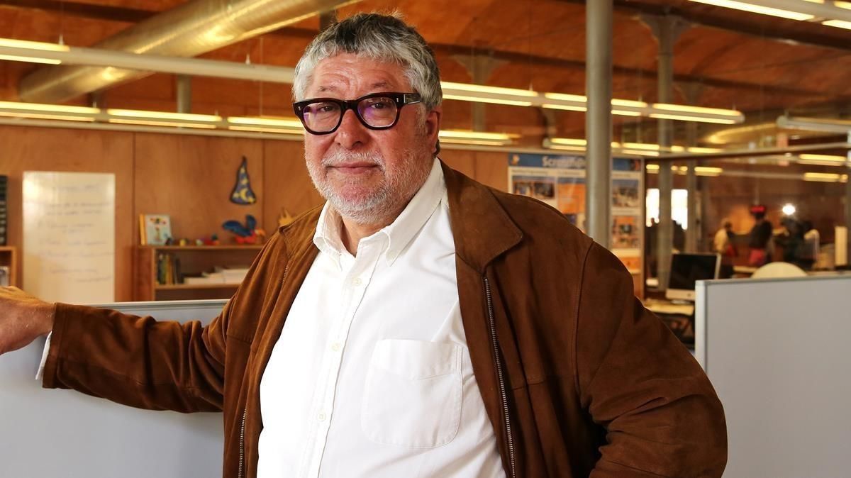 El alcalde Antonio Balmón, en el Citilab de Cornellà. El alcalde Antonio Balmón, en el Citilab de Cornellà.