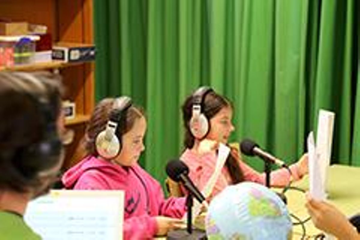 Esplugues ofereix 151 activitats educatives complementàries per a les escoles de la ciutat Esplugues ofereix 151 activitats educatives complementàries per a les escoles de la ciutat