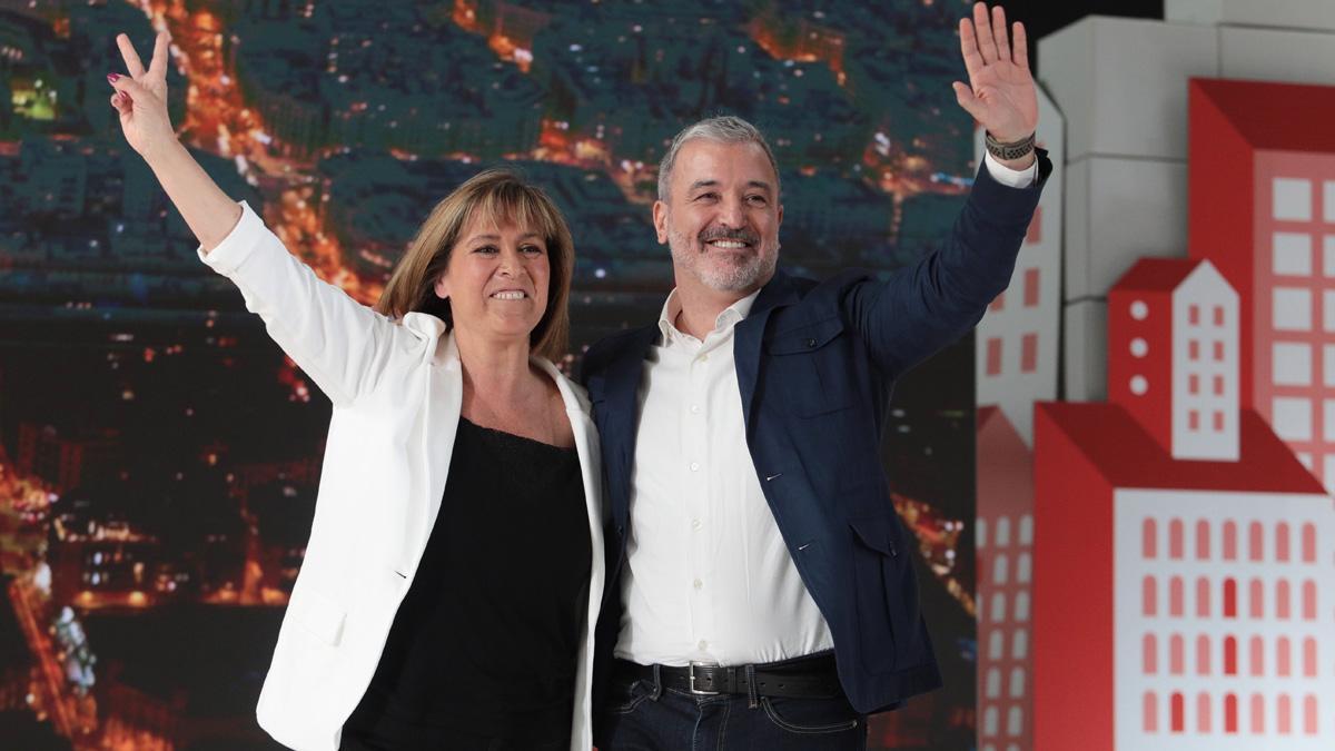 La actual alcaldesa de L’Hospitalet y candidata, Nuria Marín, y el candidato socialista a la alcaldía de Barcelona, Jaume Collboni