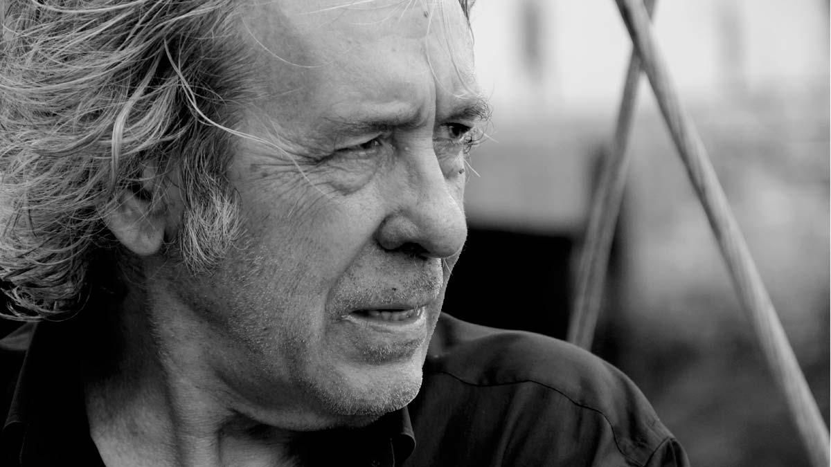 Paco Ibáñez: «Som en una Sibèria cultural» Paco Ibáñez: «Som en una Sibèria cultural»
