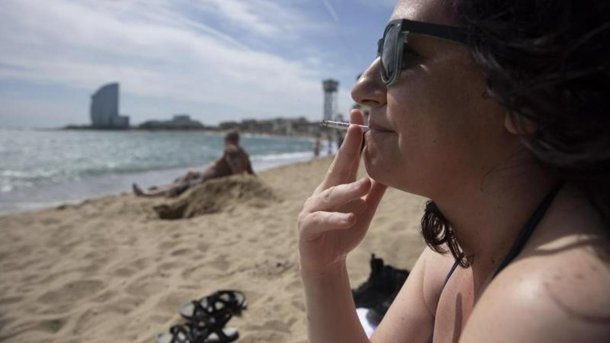 L’ús de les mascaretes augmenta els danys del tabac L’ús de les mascaretes augmenta els danys del tabac