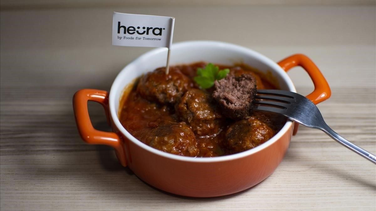 Albóndigas de Heura, un derivado de la soja con aspecto, textura y sabor parecido a la carne. Albóndigas de Heura, un derivado de la soja con aspecto, textura y sabor parecido a la carne.