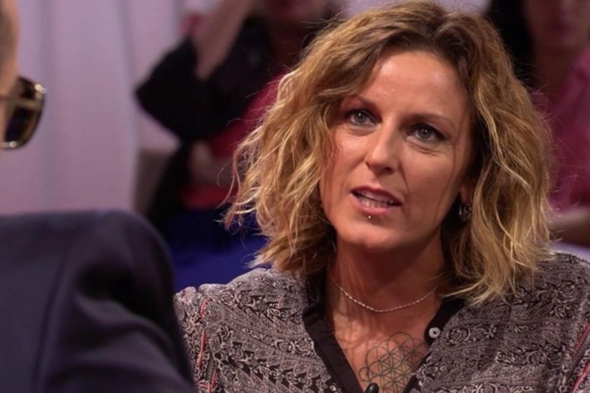 La Mari de Chambao, en el 'Chester': «Pensé que me iba a morir con 30 años» La Mari de Chambao, en el 'Chester': «Pensé que me iba a morir con 30 años»