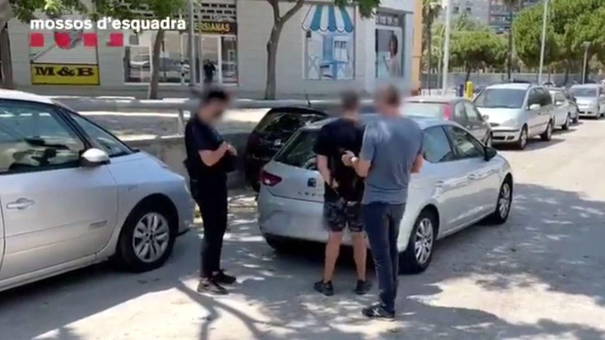 Tres detenidos por la brutal agresión homófoba de la playa del Somorrostro de Barcelona Tres detenidos por la brutal agresión homófoba de la playa del Somorrostro de Barcelona
