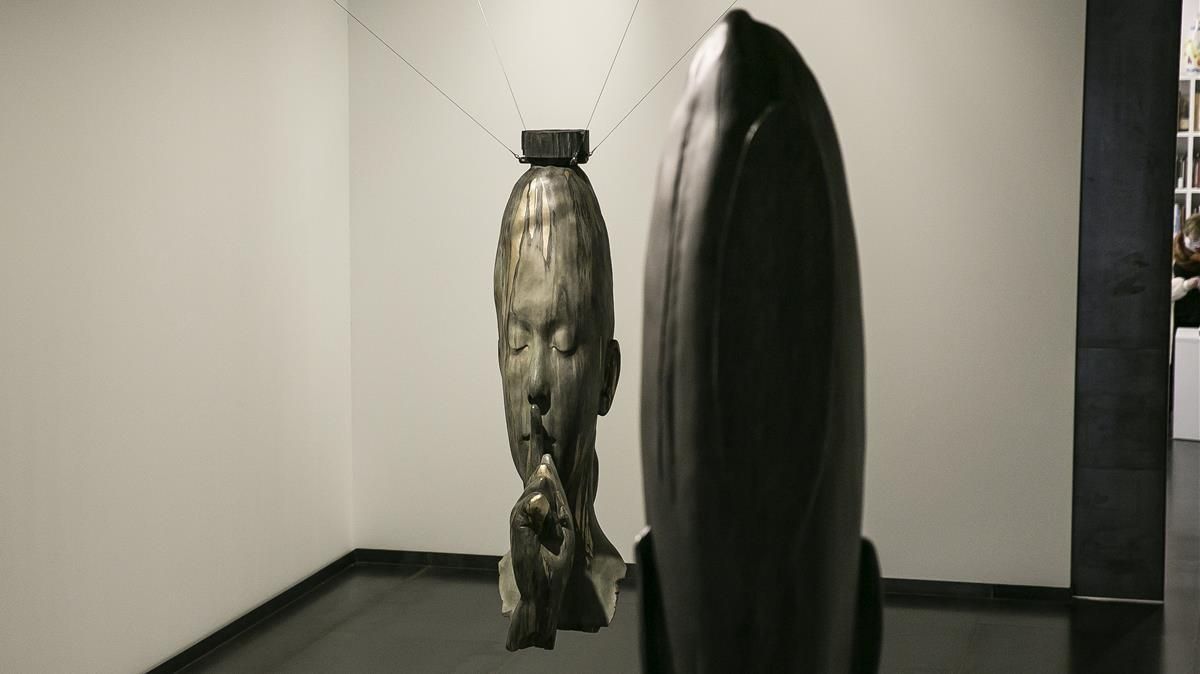 Exposición de Jaume Plensa en la galería Senda (Trafalgar, 32). Exposición de Jaume Plensa en la galería Senda (Trafalgar, 32).