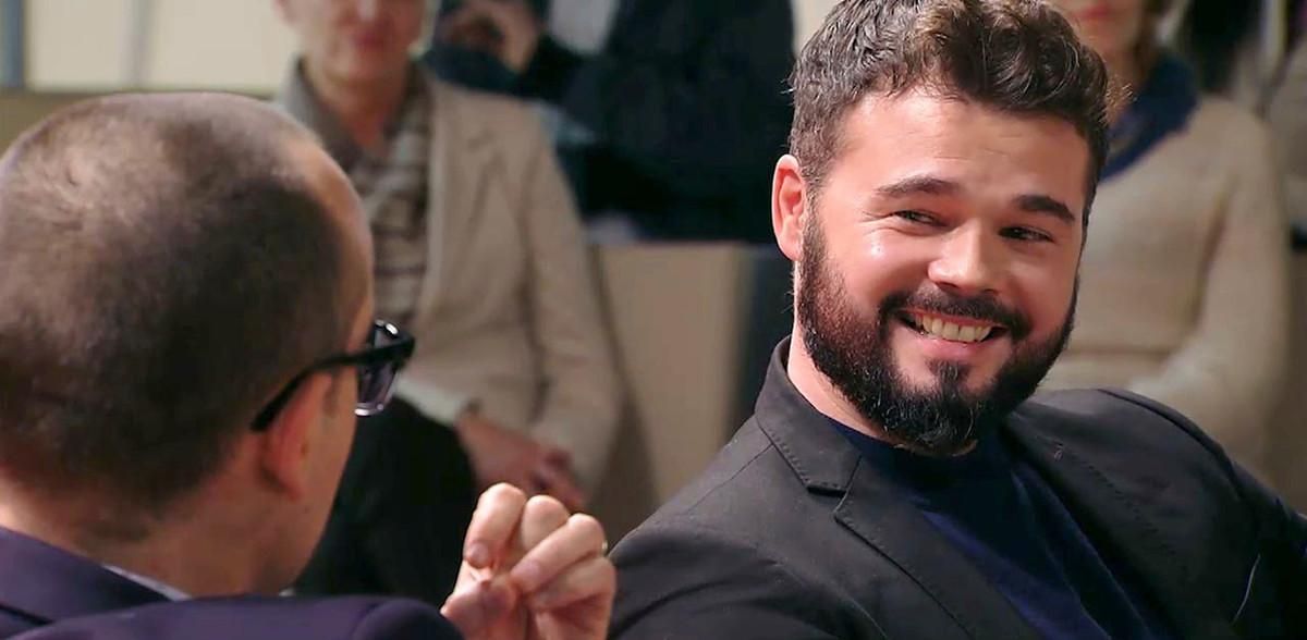 Gabriel Rufián, en un momento de su entrevista con Risto Mejide, en el programa ’Chester in love’, de Cuatro. Gabriel Rufián, en un momento de su entrevista con Risto Mejide, en el programa ’Chester in love’, de Cuatro.