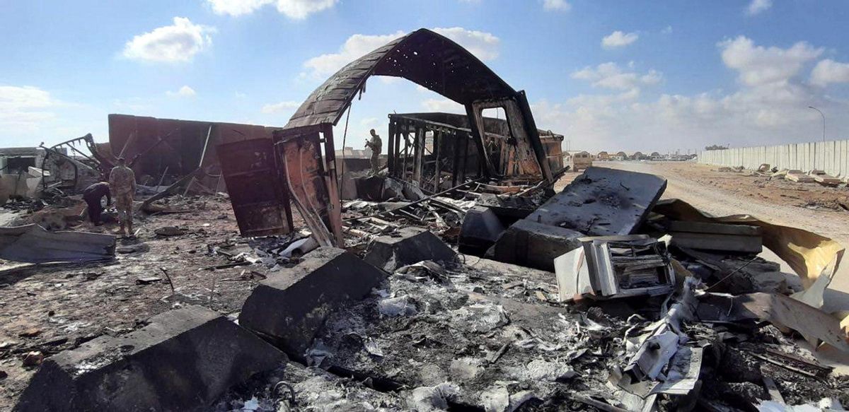 Ataque con misiles contra la base de Ain el Asad, en enero de 2020. Ataque con misiles contra la base de Ain el Asad, en enero de 2020.