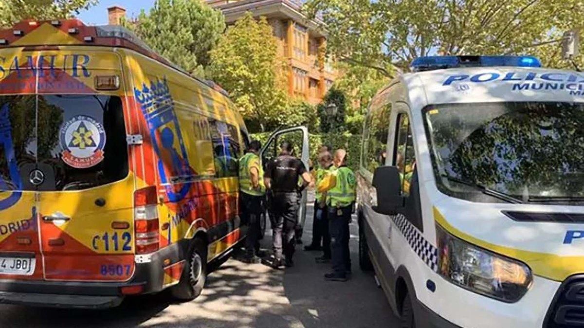 Vehículos de emergencias, en el lugar del atropello mortal en Aravaca (Madrid) Vehículos de emergencias, en el lugar del atropello mortal en Aravaca (Madrid)