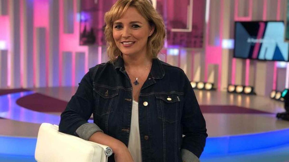 Carolina Ferre volvió a Telecinco como colaboradora de 'Ya es verano'